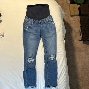 Abercrombie Maternity Jeans! Super skinny ankle size 25/0!